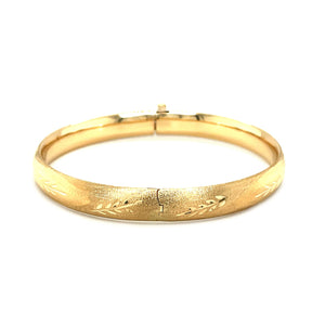 8.0mm 14k Yellow Gold Classic Floral Carved Bangle